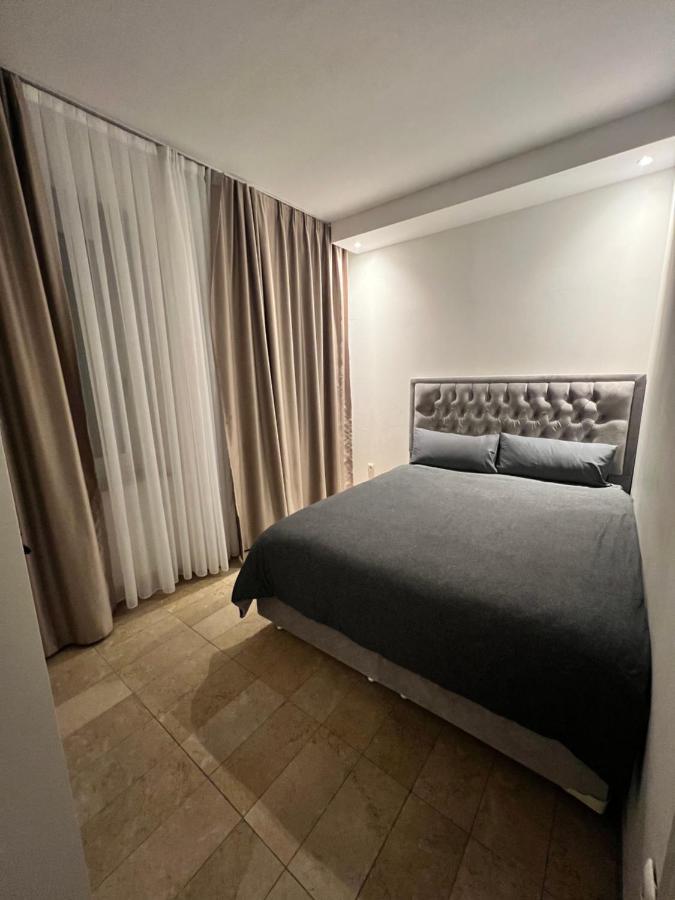 Budget Rooms Just For Sleeping - Digital Access Colonia Exterior foto